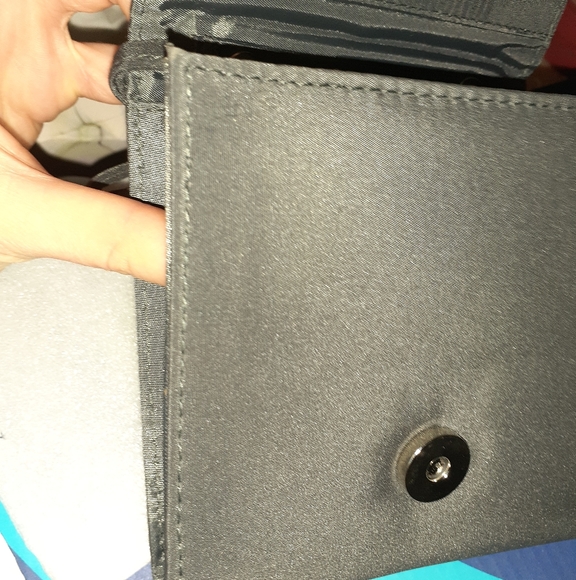 Purse with built in wallet - Picture 3 of 6